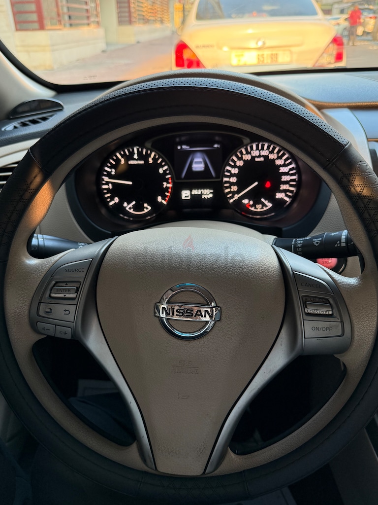 Nissan Altima S-pic_2