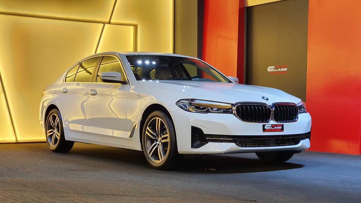 RENT BMW 330I 2019-pic_3